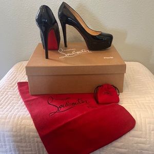 Christian Louboutin Black Patent Leather Bianca Heel Size 35. Size 5.5.